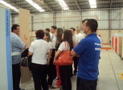 Visita colaboradores Magazine Luiza