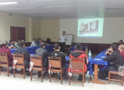 Treinamento Lojas Cem